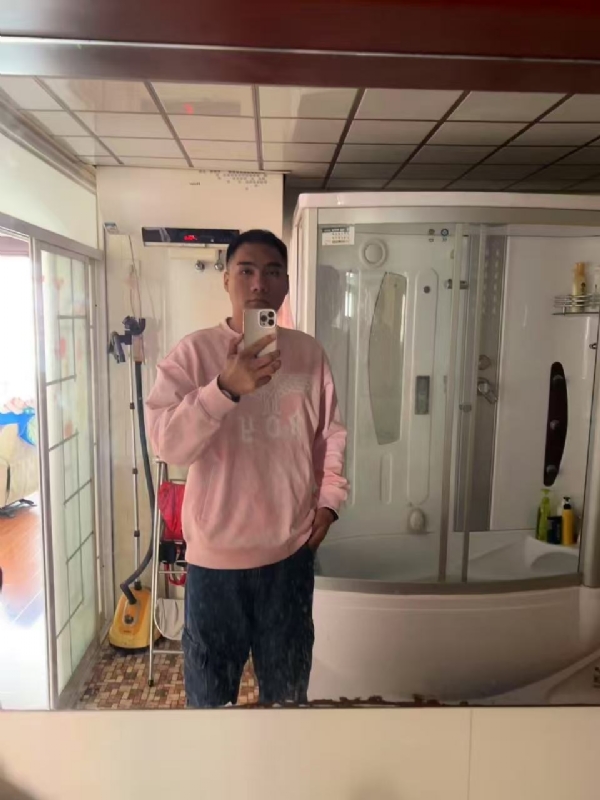 Liz的第一张照片--松原闪婚服务中心